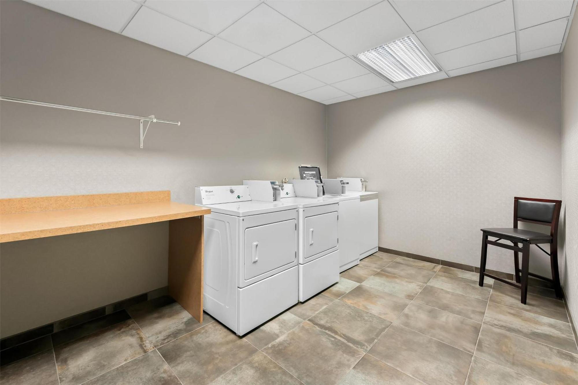 Hampton Inn & Suites Newtown Yardley Ngoại thất bức ảnh