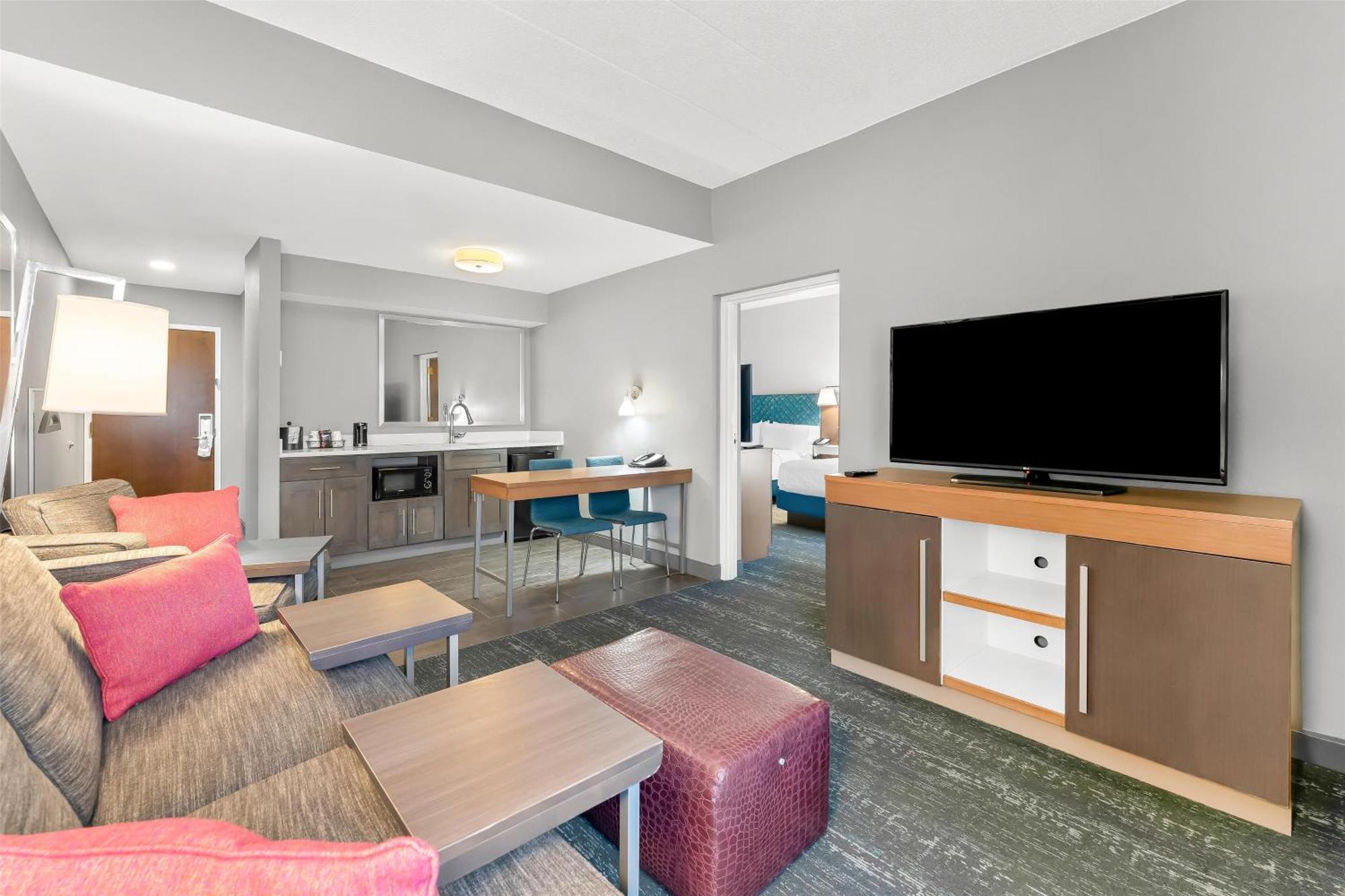 Hampton Inn & Suites Newtown Yardley Ngoại thất bức ảnh