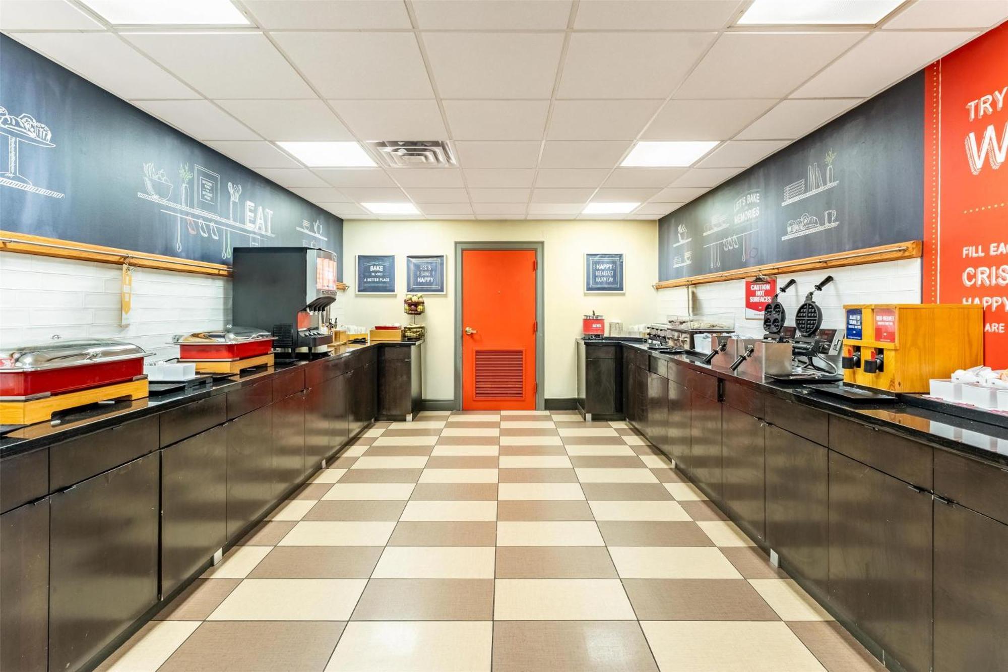 Hampton Inn & Suites Newtown Yardley Ngoại thất bức ảnh