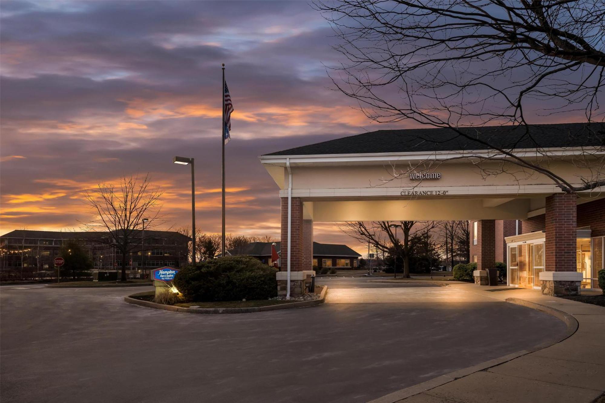 Hampton Inn & Suites Newtown Yardley Ngoại thất bức ảnh